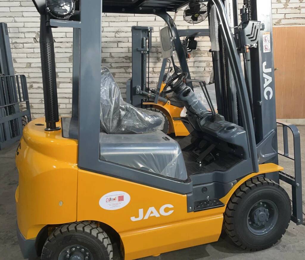 Купить вилочный погрузчик JAC CPCD 18 EUROPE: продажа и цены на сайте Finleo