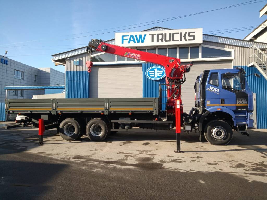 Бортовой автомобиль FAW 3250 J6, 6*4, с КМУ Horyong HRS 216 - FINLEO